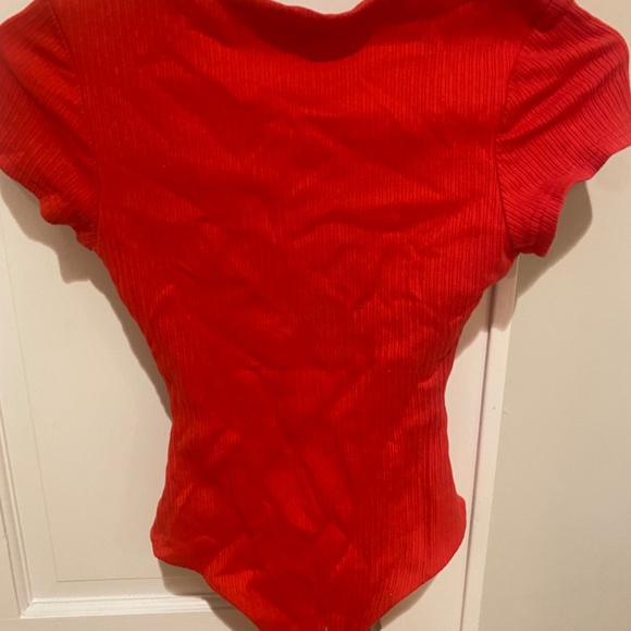 Red body suit - Picture 8 of 9